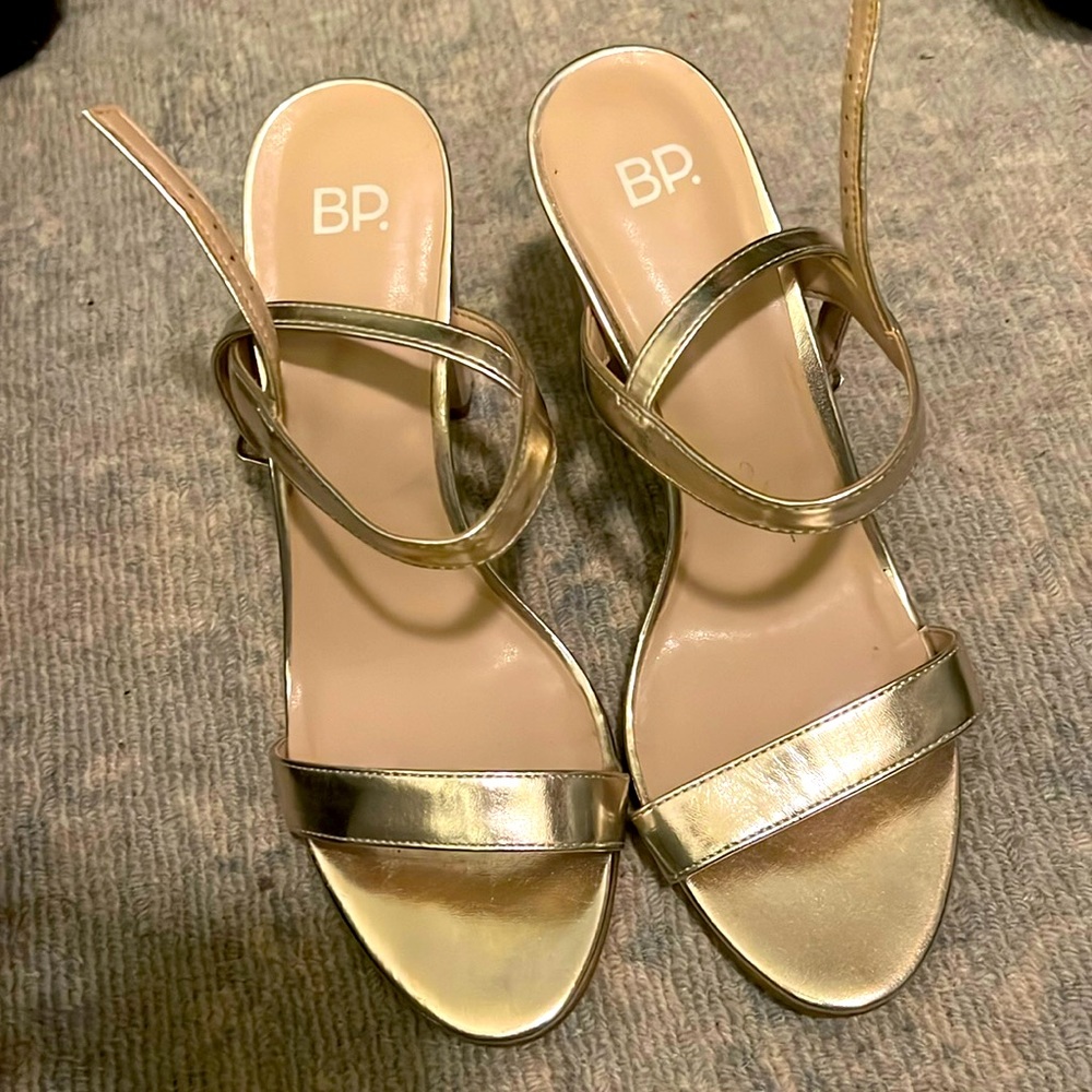 Cute gold heels! Worn once! Great condition